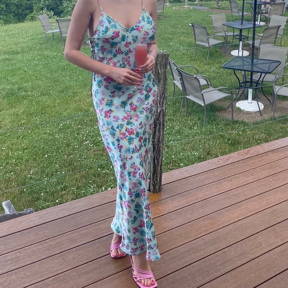 Multi colour dress - Picture 2 of 2